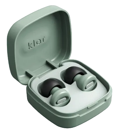 klar earplugs open case