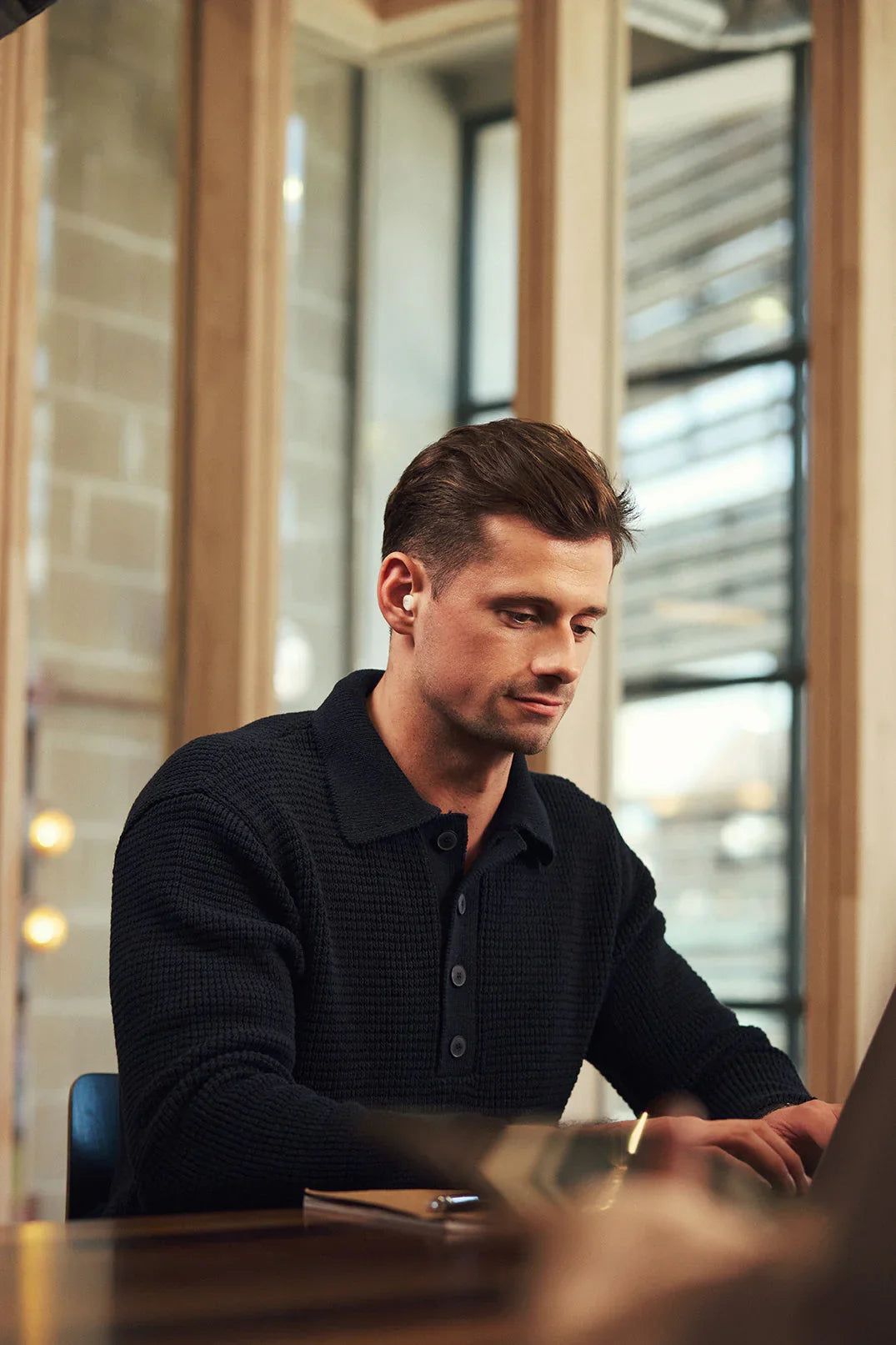 How klar earplugs help you stay focused in noisy co-working spaces